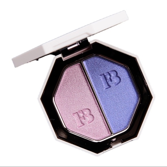 Fenty Beauty Other - FENTY Killawatt Foil Highlighter Compact FULL-SIZE